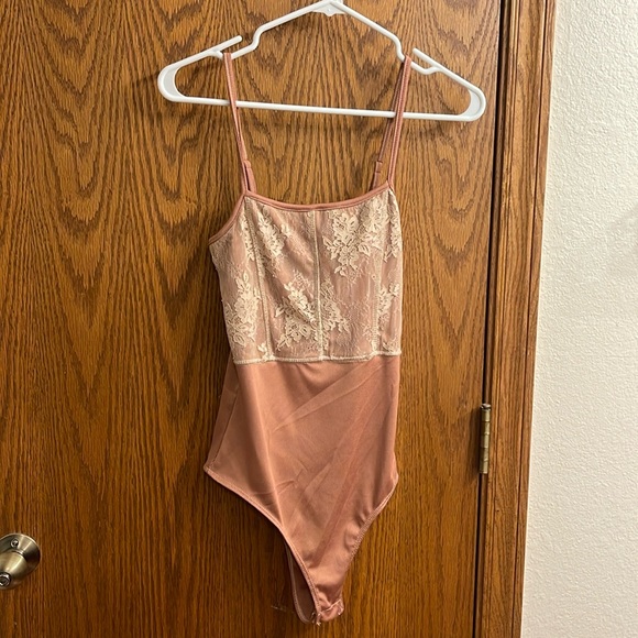 Body suit - Picture 1 of 2